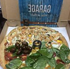 Garage Pizza De Autor food