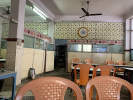 Padma Cafe(veg) inside