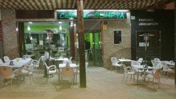 Cafe Olimpya food