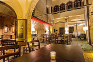 La Taverna Del Palazzo inside