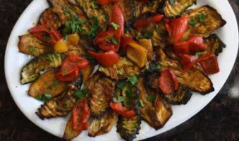 Alla's Armenian And Deli food