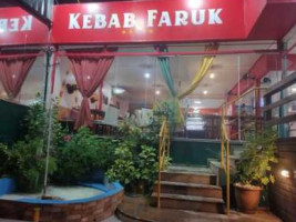 Kebab Faruk outside