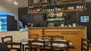 Meze-Mazi food