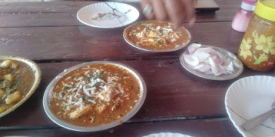 Vishnoi Dhaba food