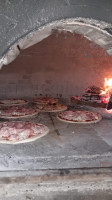 Pizzeria Cuocarina Di Anna Di Giovanni food