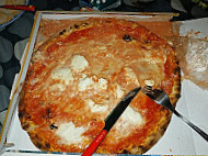 Pizzeria Fontanarossa Di Craciun Gelu food