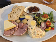 The Maltsters Arms food