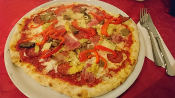 Tempo Di Pizza food