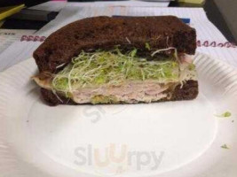 Lisa's Sandwich Den food