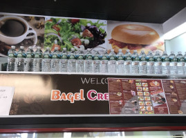 Bagel Crepas Cafe food