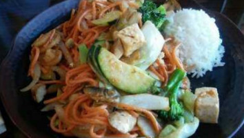 Stir Krazy Mongolian Grill food