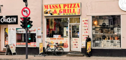 Massa Pizza Grill outside
