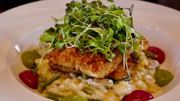 The Pointe Fish And Grille At Sommerset food