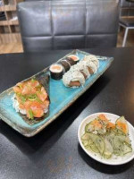 Sushi Seninha inside