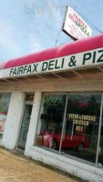 Fairfax Deli Pizza outside