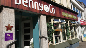 Benny Co Coffee Bar Restaurant outside