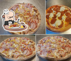 Pizza Sorriso food