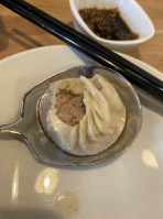Eloong Dumplings food