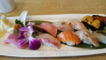Sushi Enya food