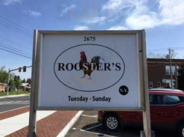 Roosters Ny outside