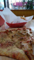 Gigio's Pizzeria food