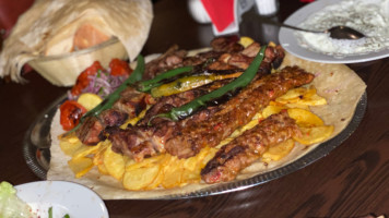 Bardak Shisha Cafe & Restaurant food