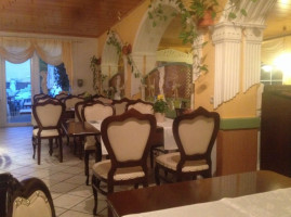 Taverne Mykonos inside