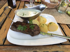 Walderdorffer Hof food