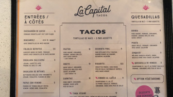 La Capital Tacos inside