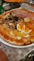 Pizzeria Settegiacche food