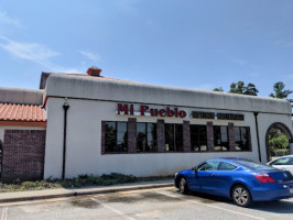 Mi Pueblo Mexican Grill outside