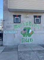 Monaghan's Irish Pub outside