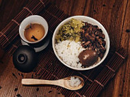 Dà Chéng Lǔ Ròu Fàn Da Cheng Braised Meat Rice food
