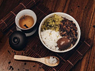 Dà Chéng Lǔ Ròu Fàn Da Cheng Braised Meat Rice food