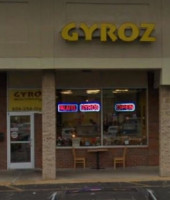 Gyroz Eatery inside