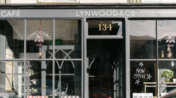 Lynwood Co outside