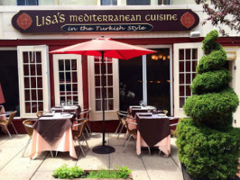 Lisa's Mediterranean Cuisine inside