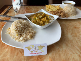 Noark's Asian Cuisine food