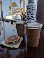 Zumbar Coffee And Tea food