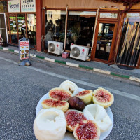 Kalemdar Pide Yemek ızgara Ve Dondurma Salonu food