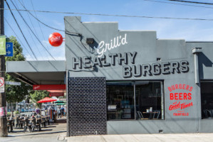 Grill'd Healthy Burgers Fairfield outside