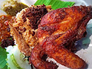 Nasi Kukus Ayam Dara food