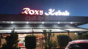 Roxy Kebabs Cafė Mill Park outside