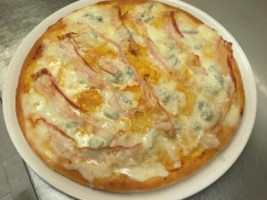 Pizza Mania Di Rossi Arturo food