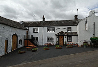 The Horse And Farrier Inn outside