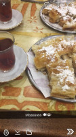 Bayramoğlu Pastanesi food