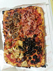 Pizzeria Rosticceria Tre Archi Di Frassini S. food