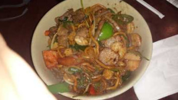 Sizzling Fresh Mongolian Bbq food