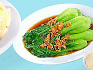 Boon Chiang Hainanese Chicken Rice (bedok) food