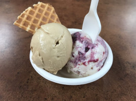 Jeni's Ice Creams Rosa L Parks Blvd food